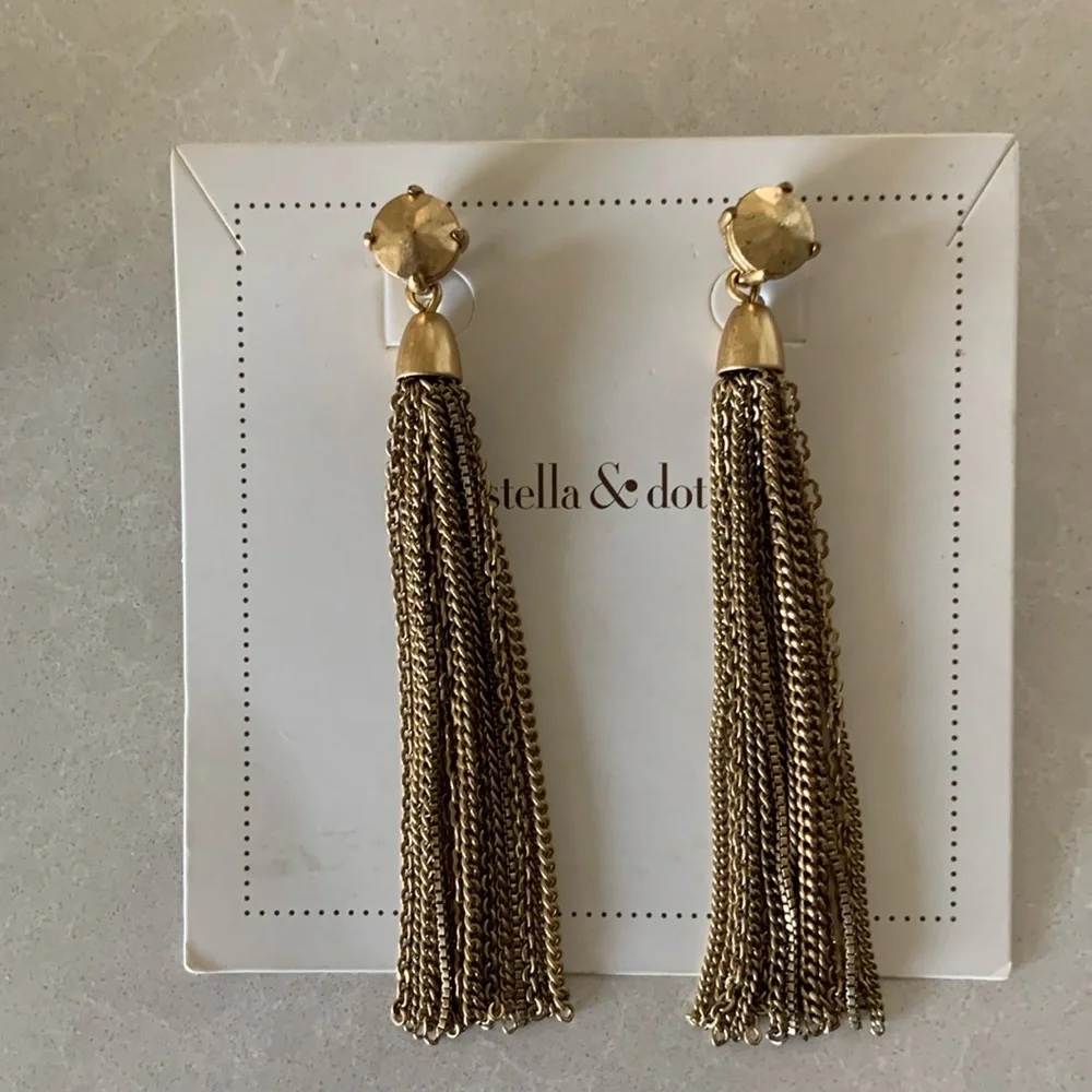 Gold Fringe Tassel Earrings Stella & Dot - Picture 3 of 6